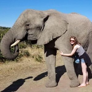 Meet your Posher, Renee